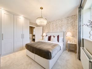 Photo 6- click for photo gallery